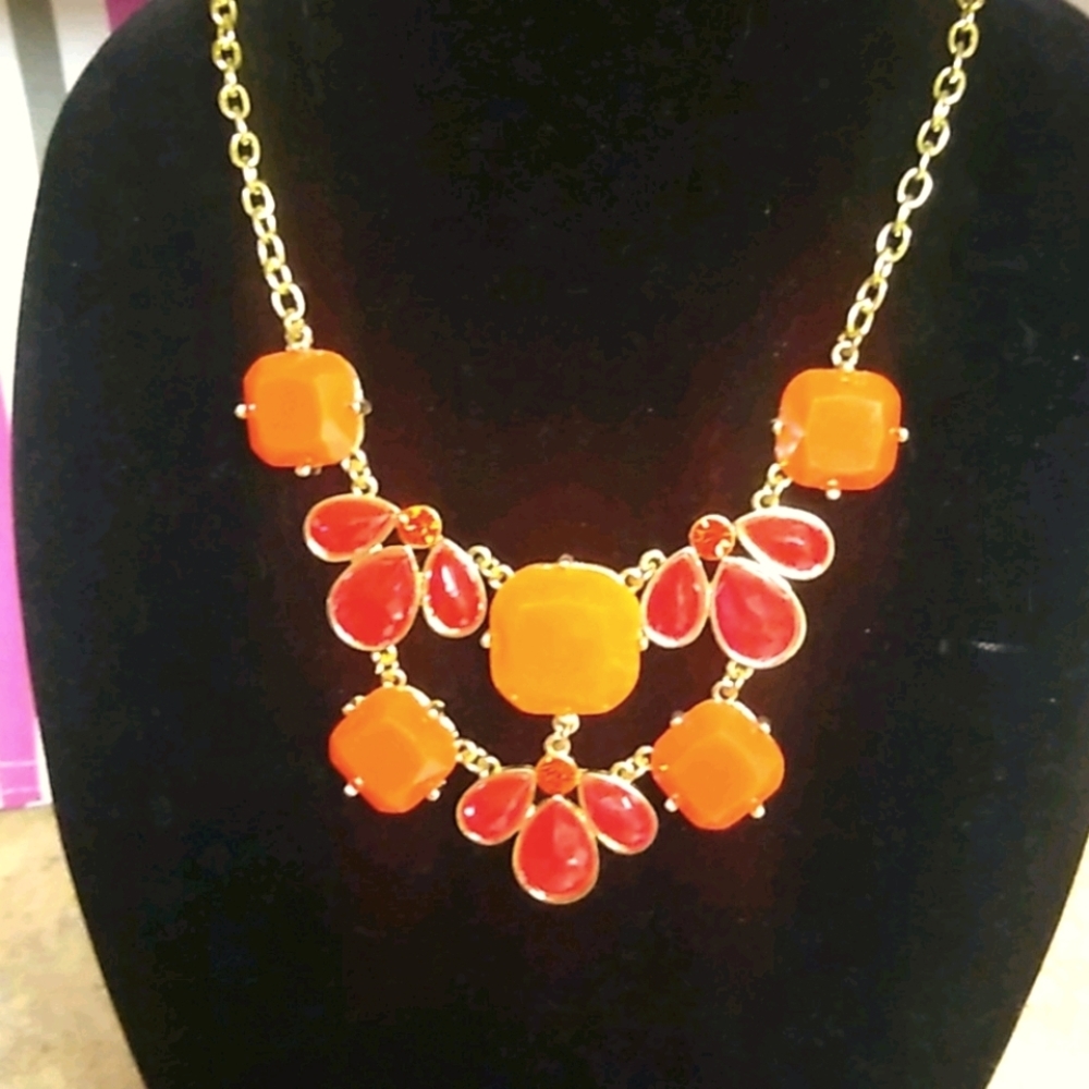 🐾 2 For $16 Two Tone Orange Bling Bib Necklace